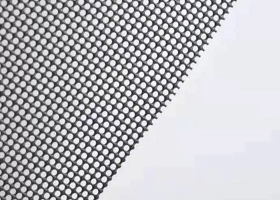 Proteção de porta resistente a mosquitos