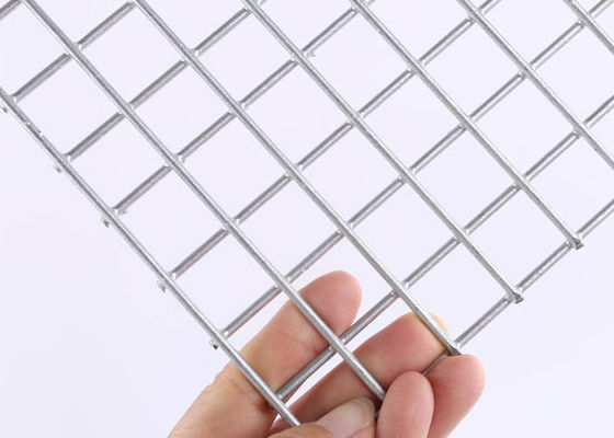 corrosão soldada 1.0mm grossa de Mesh Panel High Tensile Strength do fio de 0.5mm boa anti