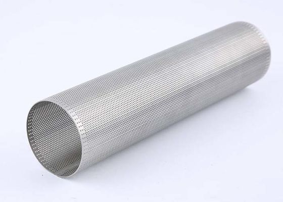 Tubo perfurado do metal pela soldadura de emenda reta ou pelo método de solda espiral