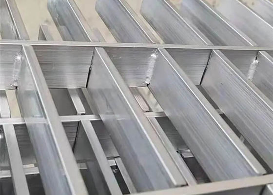 Capacidade da raspagem de alumínio – de carga e força de pouco peso, altas para decorações internas e exteriores