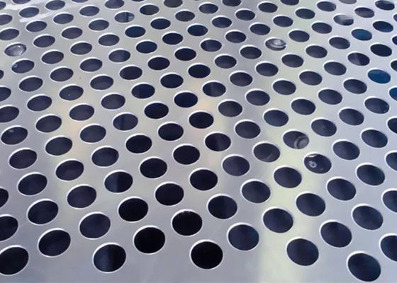 Estrutura resistente e durável Titânio Metal perfurado na indústria decoração Ventilação