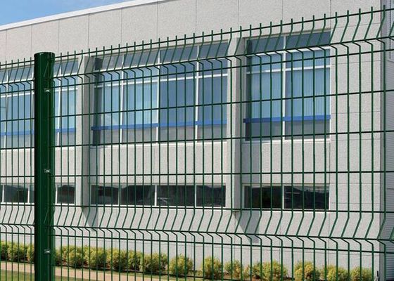 Galvanizado a quente 50×200mm Cercas de segurança 3D 4mm Diâmetro de fio com poste quadrado