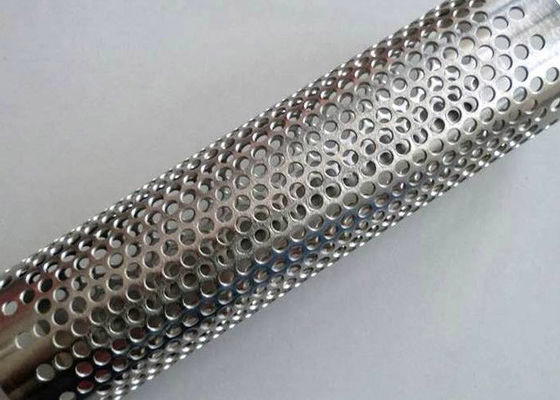 Rede de filtro de tubos perfurados de aço carbono leve com perfeita reciclagem