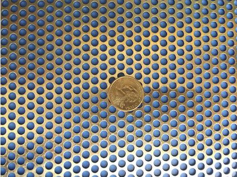 Malha de arame de metal perfurado durável, material de alumínio, leve, resistente à corrosão, adequado para projetos arquitetônicos