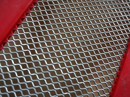 Tela de tela de auto-limpeza anti-obstrução de alta capacidade de carga